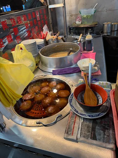 深坑臭豆腐入油鍋 二段火候慢炸特寫